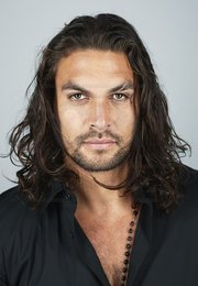 Джейсон Момоа